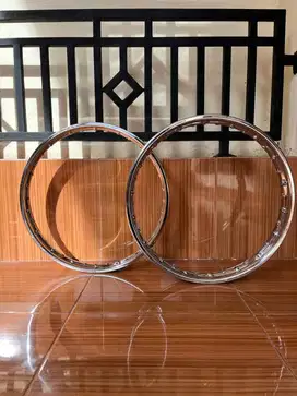 pelek depan dan belakang supra fit lama/supra X Asli Original JariJari
