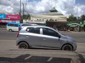 DAIHATSU AYLA 1000 CC
