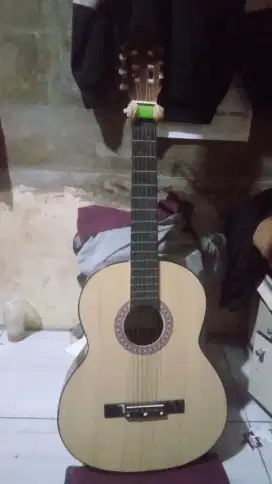 gitar yamaha tipe C-315