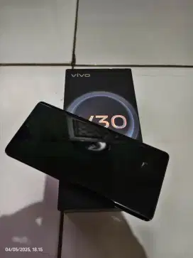 VIVO V30 8+8 / 256 FULLSET MULUS