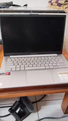 Asus Vivobookgo14 512GB