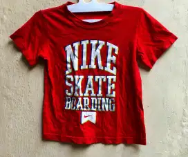 Anak NIKE Kaos Size 3Th

100% Original