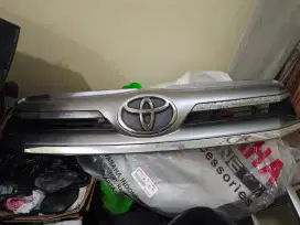 Grill atas Innova reborn 2018 ORI