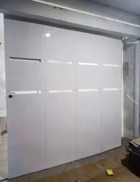 Pintu Henderson bergaransi tinggi