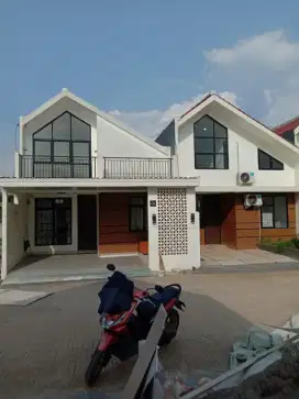 Rumah 1 setengah lantai harga selantai