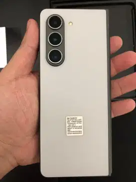 Samsung Z fold 5 1TB SEIN