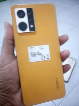 Hp Bekas Istri Oppo Reno 7 8+4/256 Hp+Charger