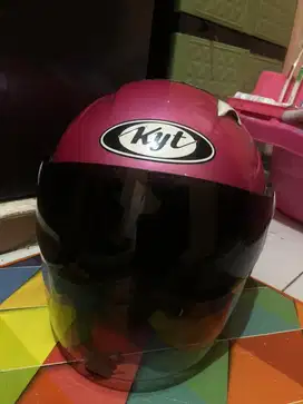 Helm KYT 2Vision