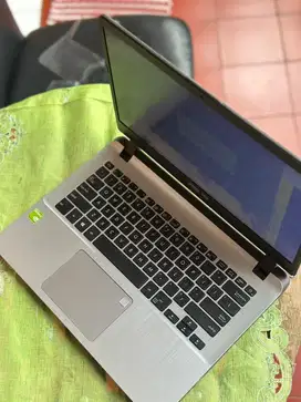 Asus notebook A0470