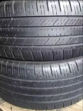 Ban 225 50 18 gt radial