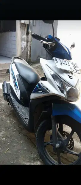 Di jual cepat honda bit th 2015