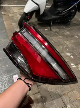Stoplamp fortuner 2020-2025