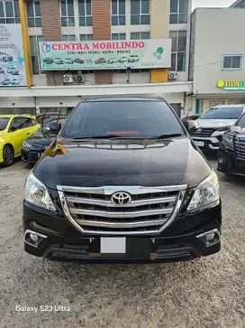 Kijang Innova V 2.0 MT 2014 istimewa dp 27 jr