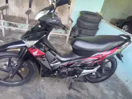 Di jual supra x 125,,SS lengkap,,pajak mati