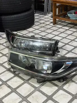 Lampu innova reborn type g