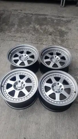 Velg HSR R17 ppcd 4×114.3/100 lebar 8/9 et25/35..4pcs
