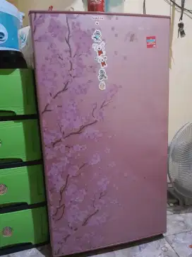 Kulkas sharp 1 pintu