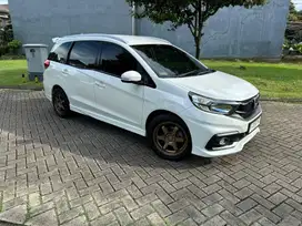 Mobilio RS 2017/2018 full Original Pakai dari baru