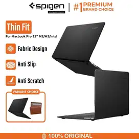 Case Macbook Pro 13 M2/M1 2022/2020 Spigen Thin Fit Slim Hard Casing