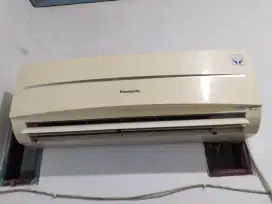 Di jual AC 1 2 PK panasonic
