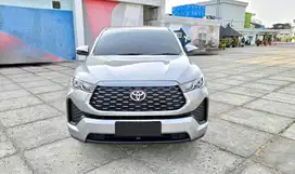 [KM 200 PERAK]TOYOTA INNOVA ZENIX 2.0 V BENSIN AT 2024 GRESS HYBRID