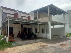 Jual cepet bekas kantor bisa untuk usaha kost