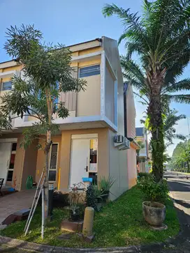 BEST DEAL Rumah Hook di Milano Padova Gading Serpong