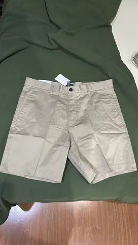 Celana Pendek Cowo / Men Shorts - H&M