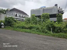 Tanah 195m2 jln 6 mtr di Sading  dekat Puspem Badung