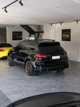 Porsche Cayenne 2013 Bensin