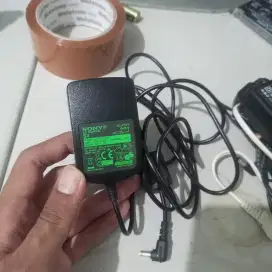 Adaptor Sony Discman kondisi normal