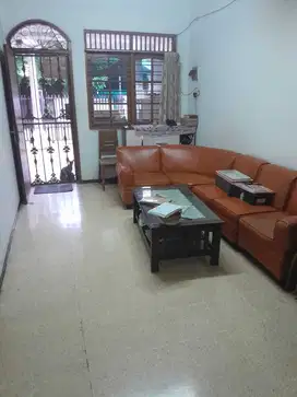 Jual Cepat! Rumah Siap Huni Lokasi Belakang Mall Gading – 6x17, 1,5 La
