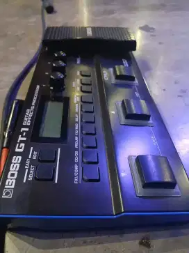 Effek Boss GT-1