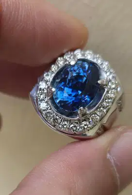 Natural Blue Saphire 6.54 carats No Heat Srilanka
