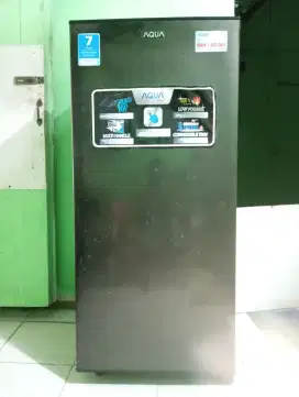 kulkas AQUA 1 pintu .