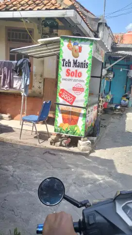 Gerobak es teh solo