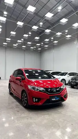 TDP 10jt! Honda Jazz RS AT 2016, Plat S, KM 58rb, Tgn 1, Pajak Panjang