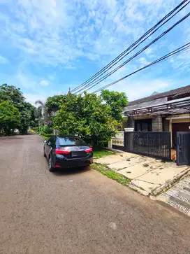 JUAL CEPAT !! Rumah Dijual Bukit Permai Cibubur. Komplek Elit. NEGO