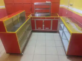 Meja rak steling