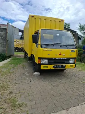 Mitsubishi Colt Diesel FE.304.Engkel 4 Ban Box Cargo Contener