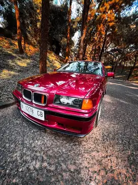 BMW E36 320i AT