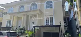 Disewakan Rumah Bagus Siap Huni di Cipete Raya