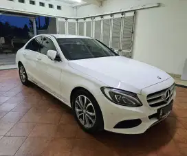 Mercedes Benz W205 C200 2017