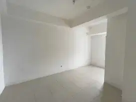 APARTEMEN BASSURA CITY!! 1BR UN-FURNISH ATAS MALL ALAMANDA FREE IPL