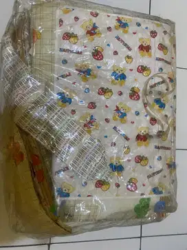 kasur,perlak,gendongan bayi