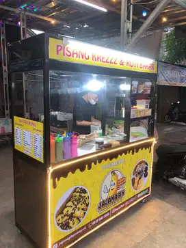 Etalase / gerobak jualan serbaguna NEGO (like new)