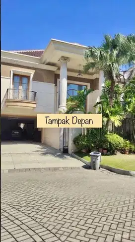 Darmo Hill jual rumah furnished mewah terawat dalam perumahan elite