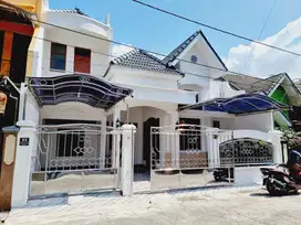 Rumah Estetik 1.5 Lt Mewah Cluster Dekat Mall Luwes Gentan