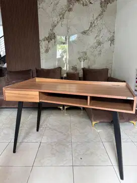 Meja belajar, meja laptop INFORMA
