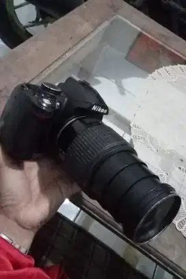JUAL CEPAT KAMERA NIKON DSLR D3000